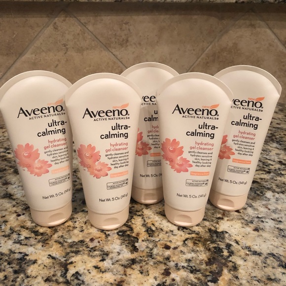 aveeno ultra hydrating gel cleanser